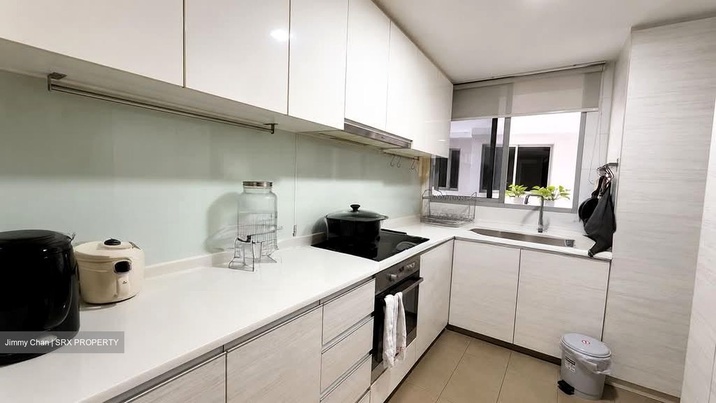 Bartley Residences (D19), Apartment #585074851